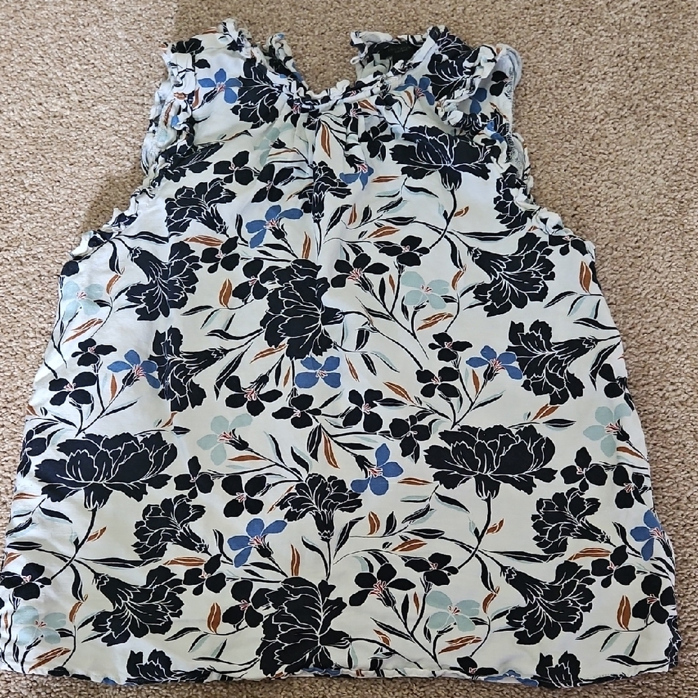 Ann Taylor Black and White Ruffled Blouse